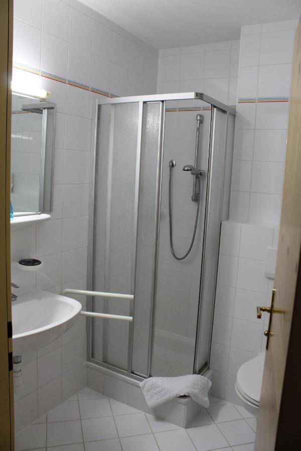 Double Room,1663738381:JPEG